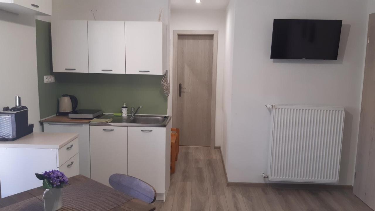 Bike Apartments 1 Hodruša 外观 照片