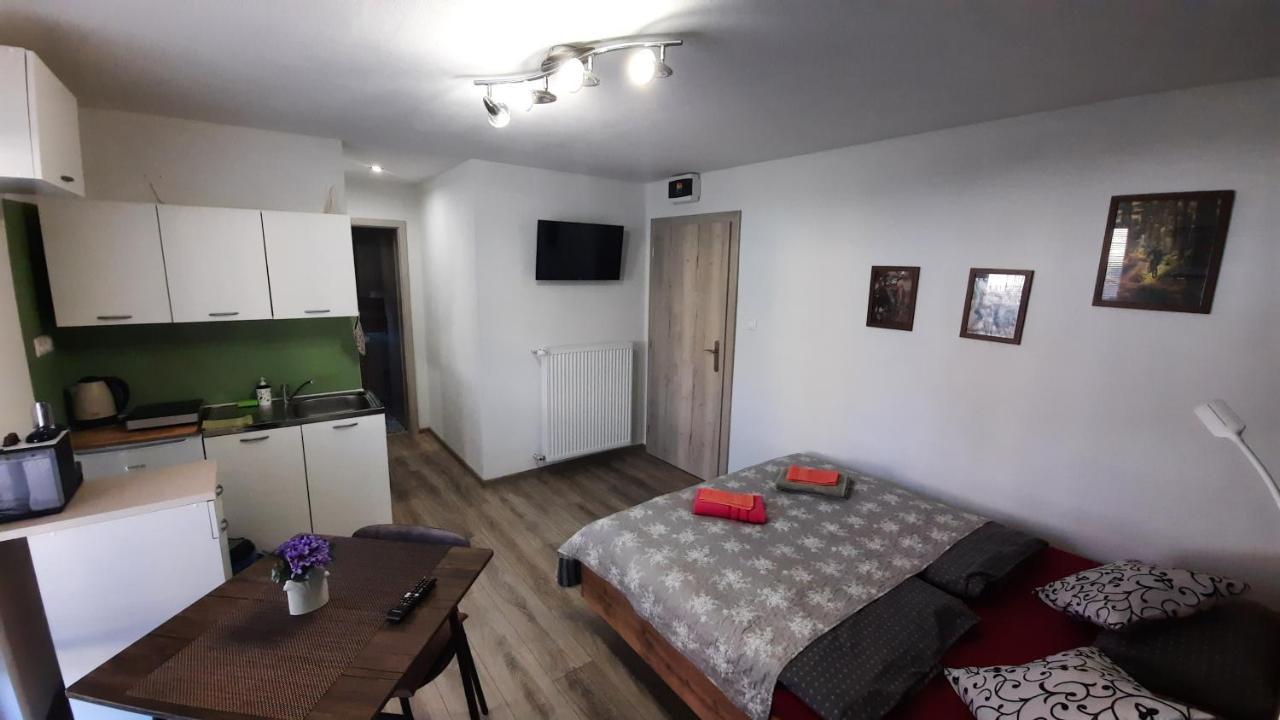 Bike Apartments 1 Hodruša 外观 照片