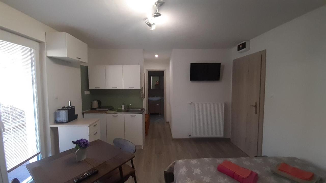 Bike Apartments 1 Hodruša 外观 照片