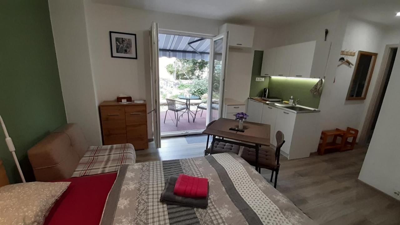 Bike Apartments 1 Hodruša 外观 照片